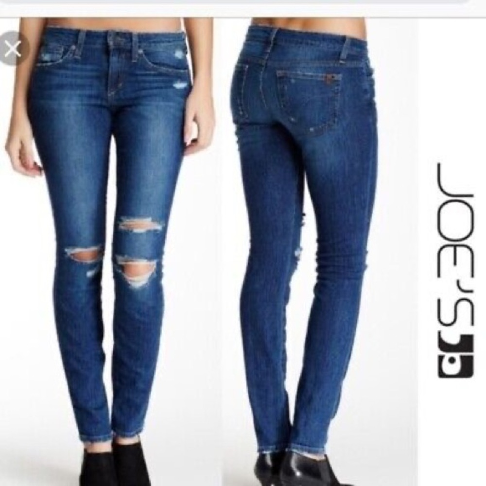Joe’s Jeans distressed skinny jeans